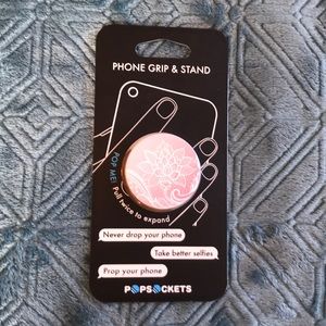 Pink pop socket